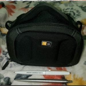 New *2* identical CASE LOGIC compact camera bags